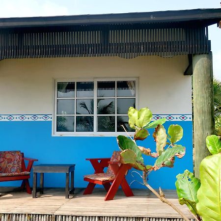 Afro Beach Eco Resort Butre Экстерьер фото