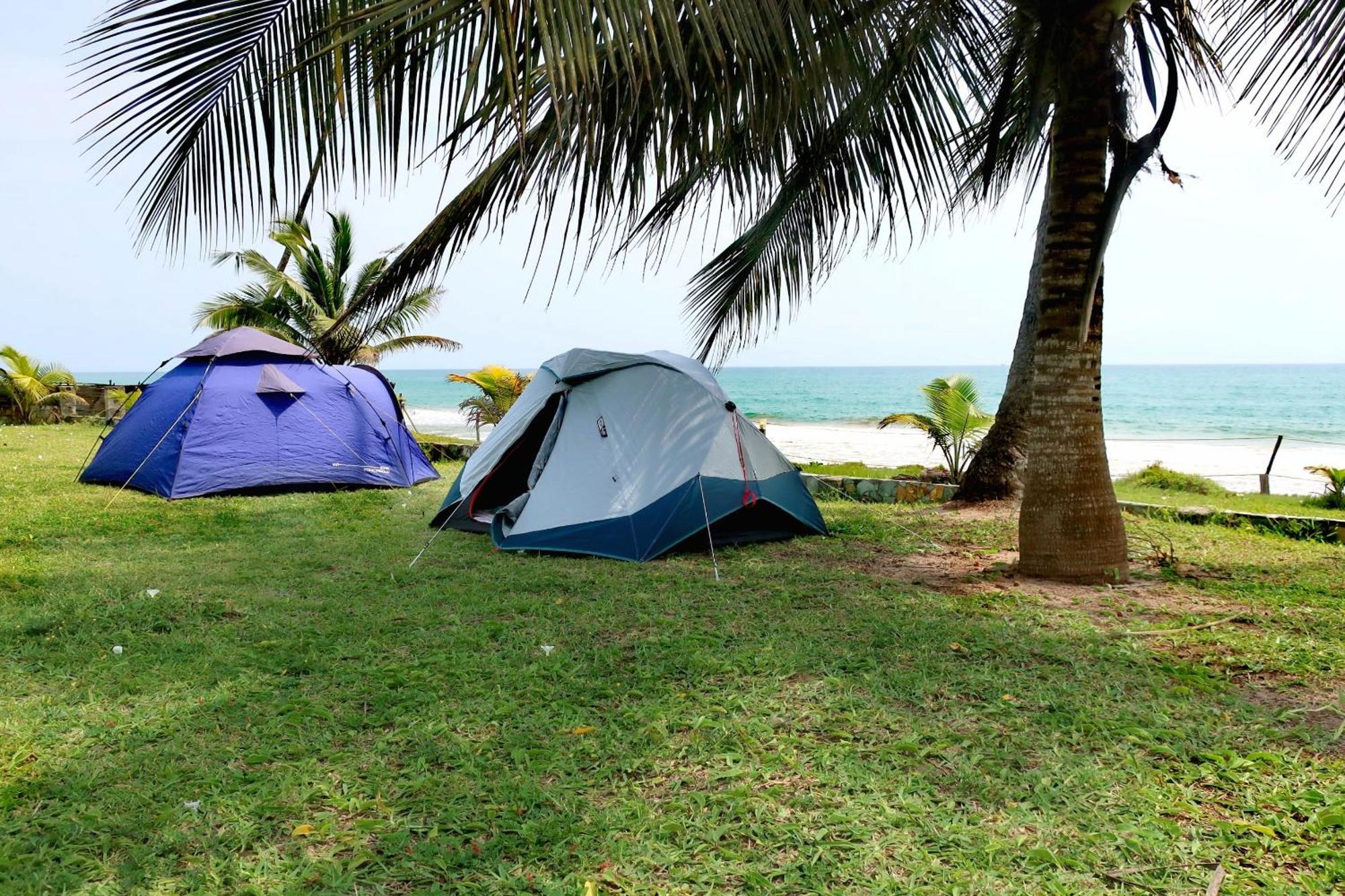 Afro Beach Eco Resort Butre Экстерьер фото
